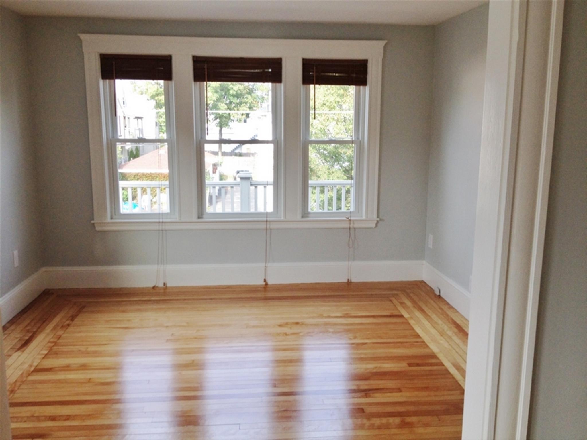 66 Thomas St, Medford