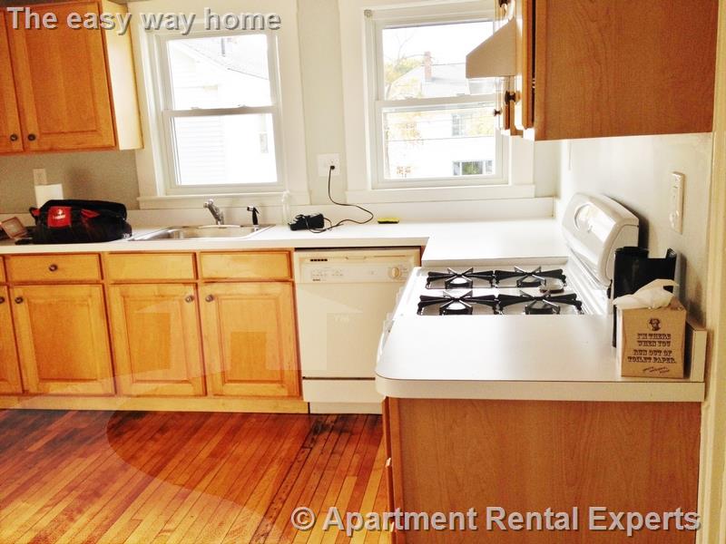 66 Thomas St, Medford