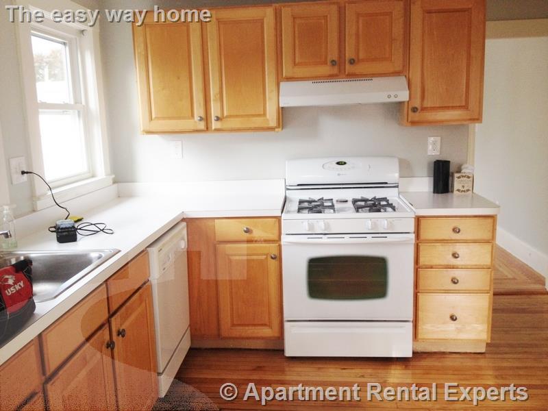 66 Thomas St, Medford