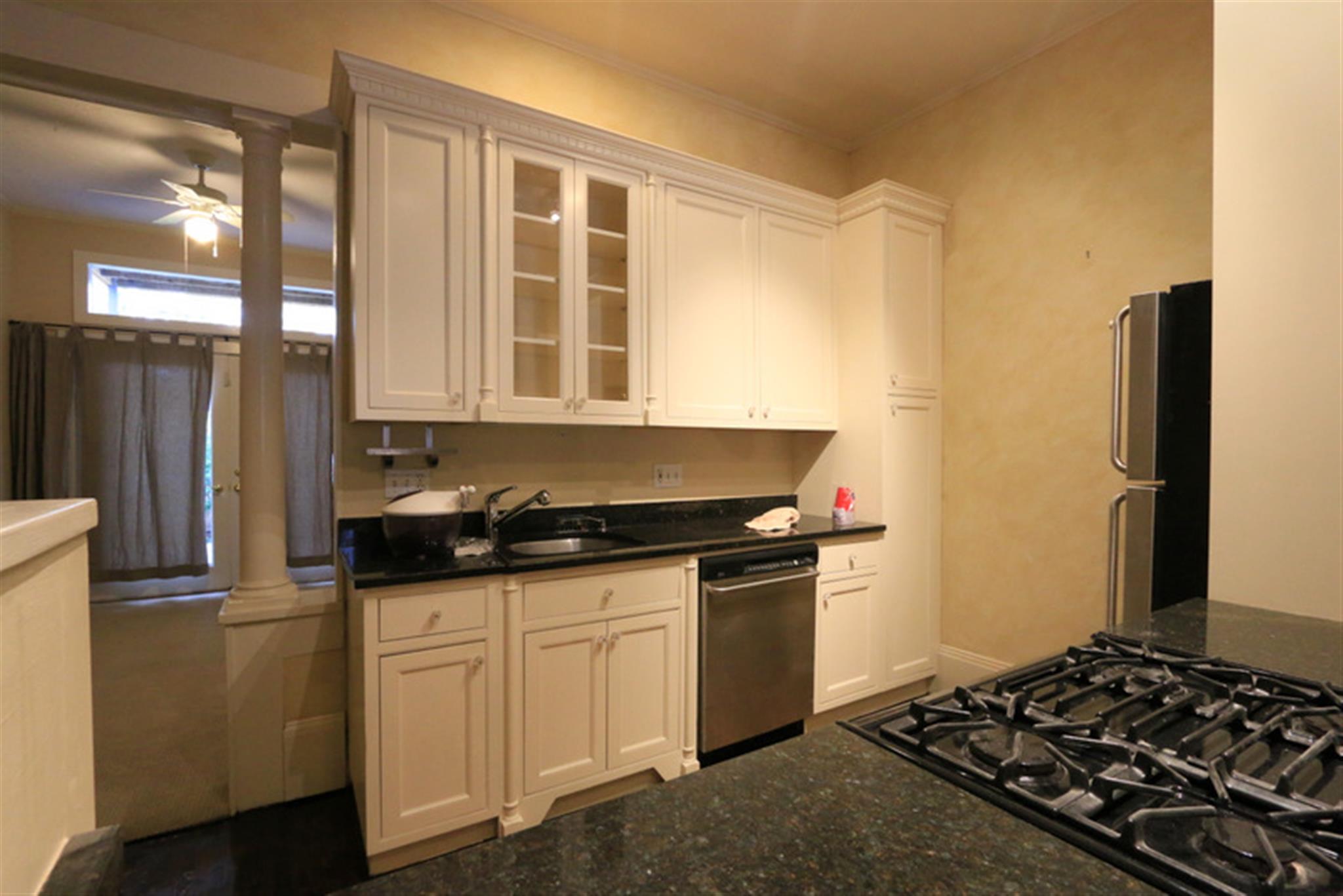 22 Bigelow St, Central Square