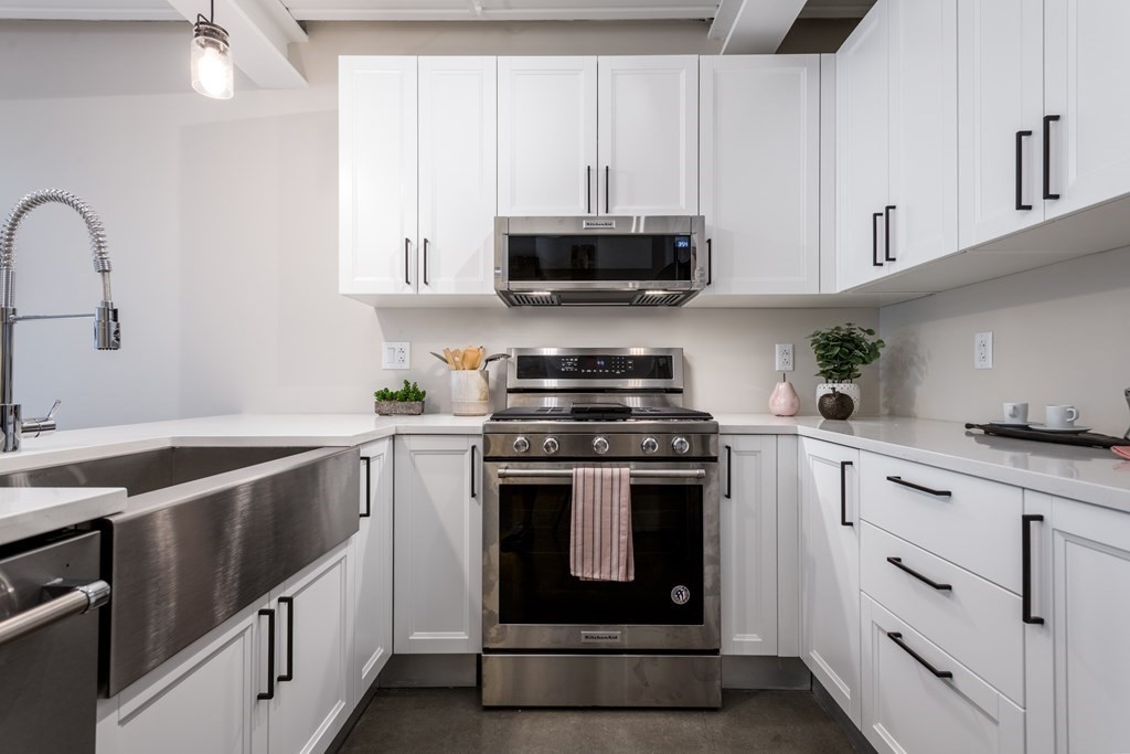 305 Webster Ave, Inman Square