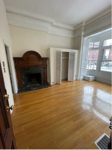 134 Marlborough St, Back Bay