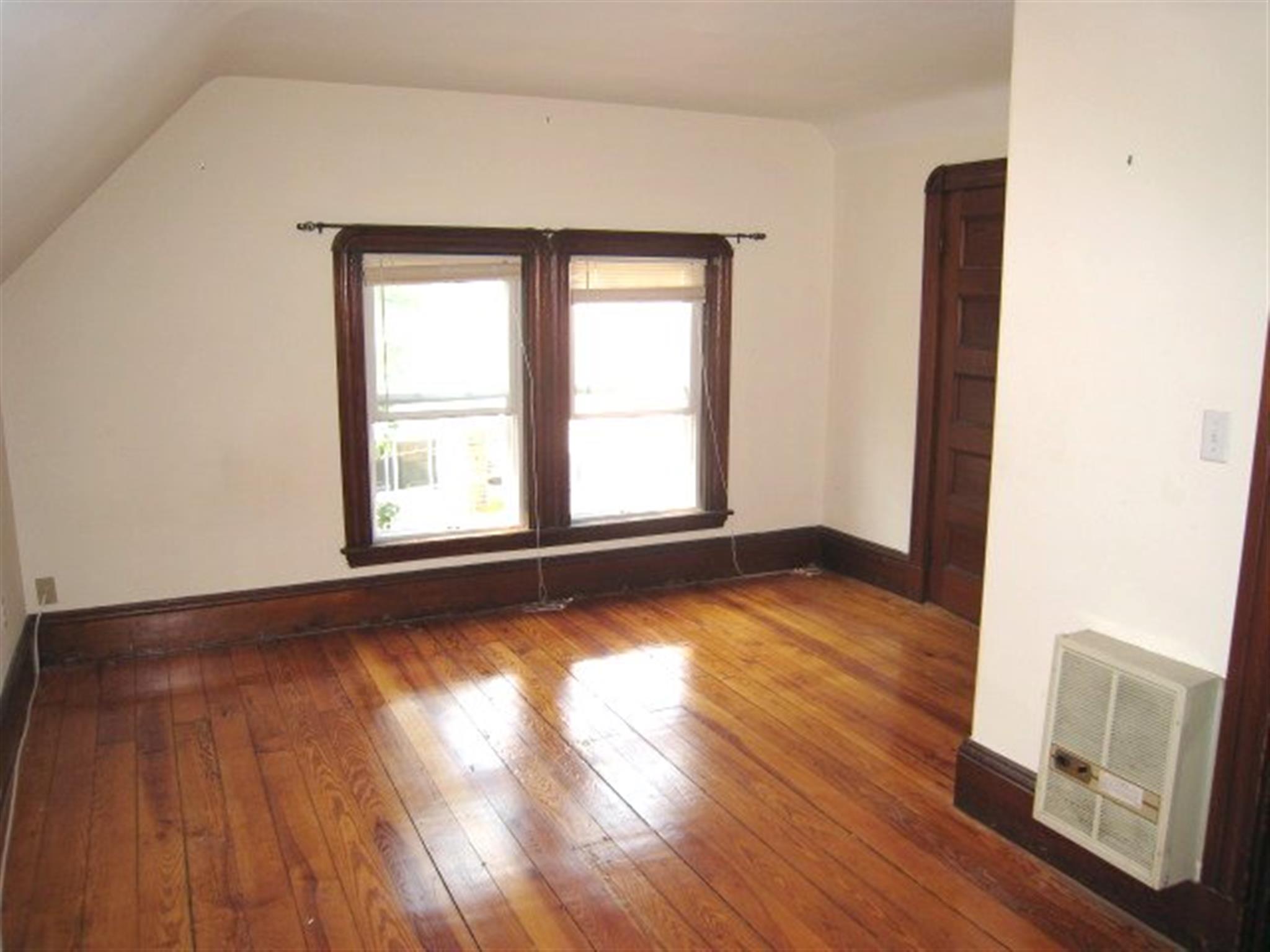 35 Ibbetson St, Porter Square