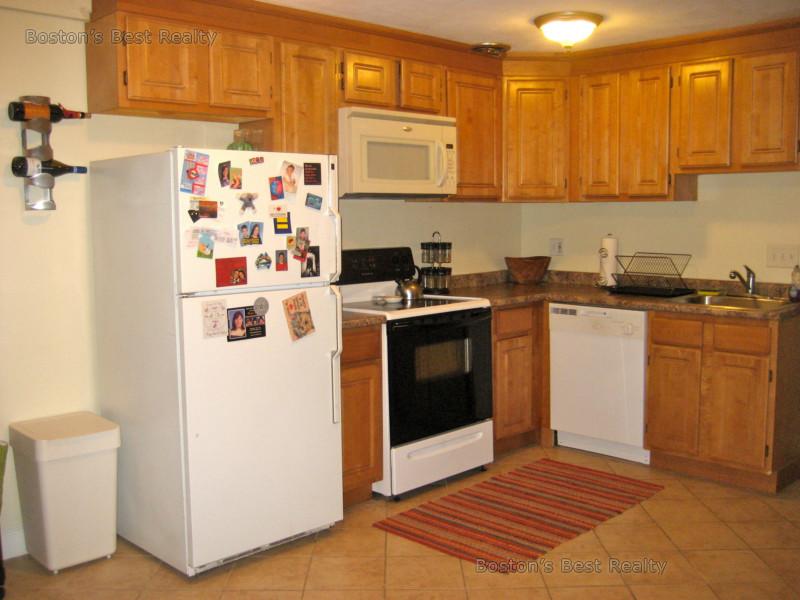 445 Washington St, Brighton