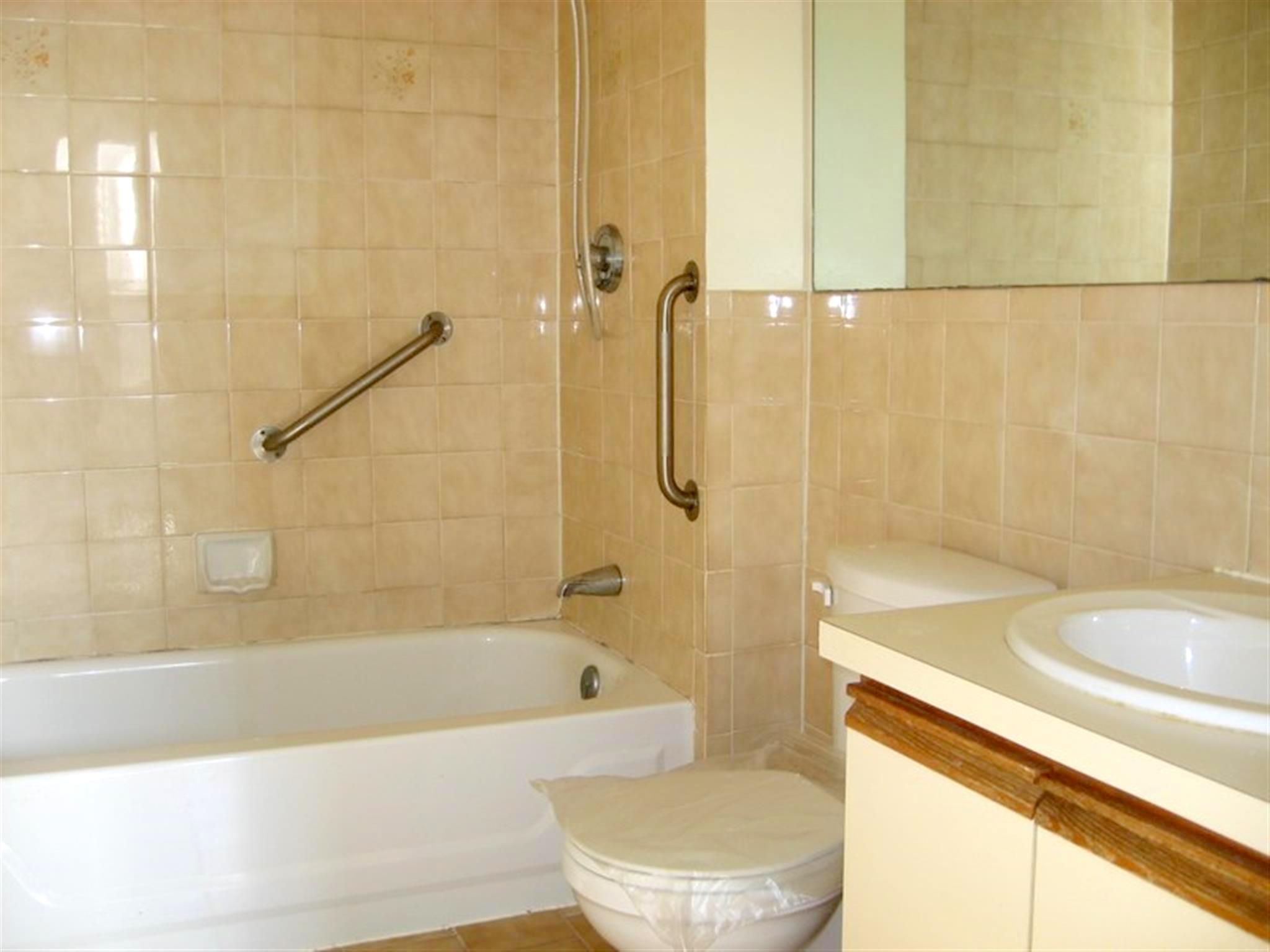 407 Broadway, Magoun Square