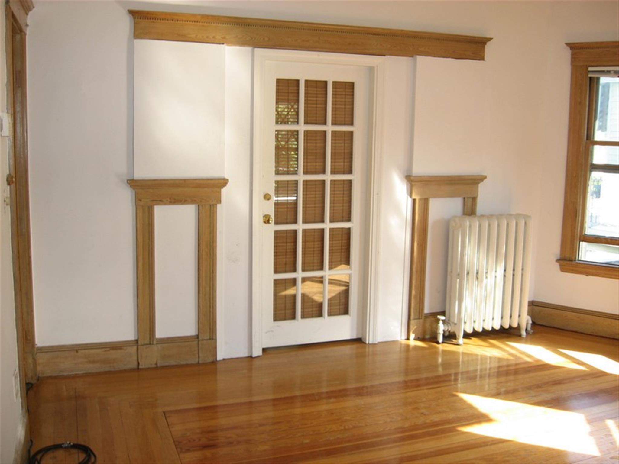 34 Leonard St, Davis Square