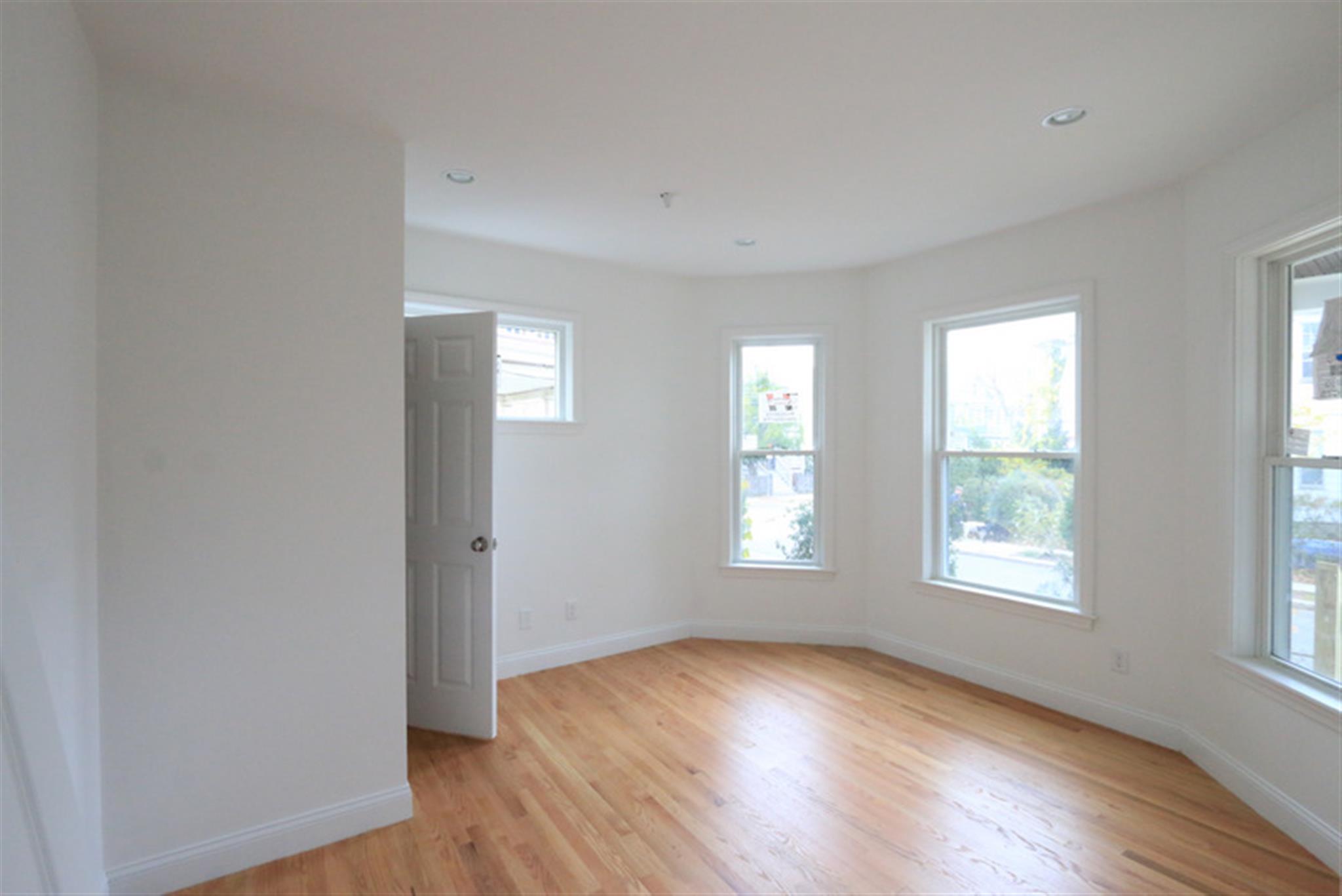 25 Lewis St, Union Square