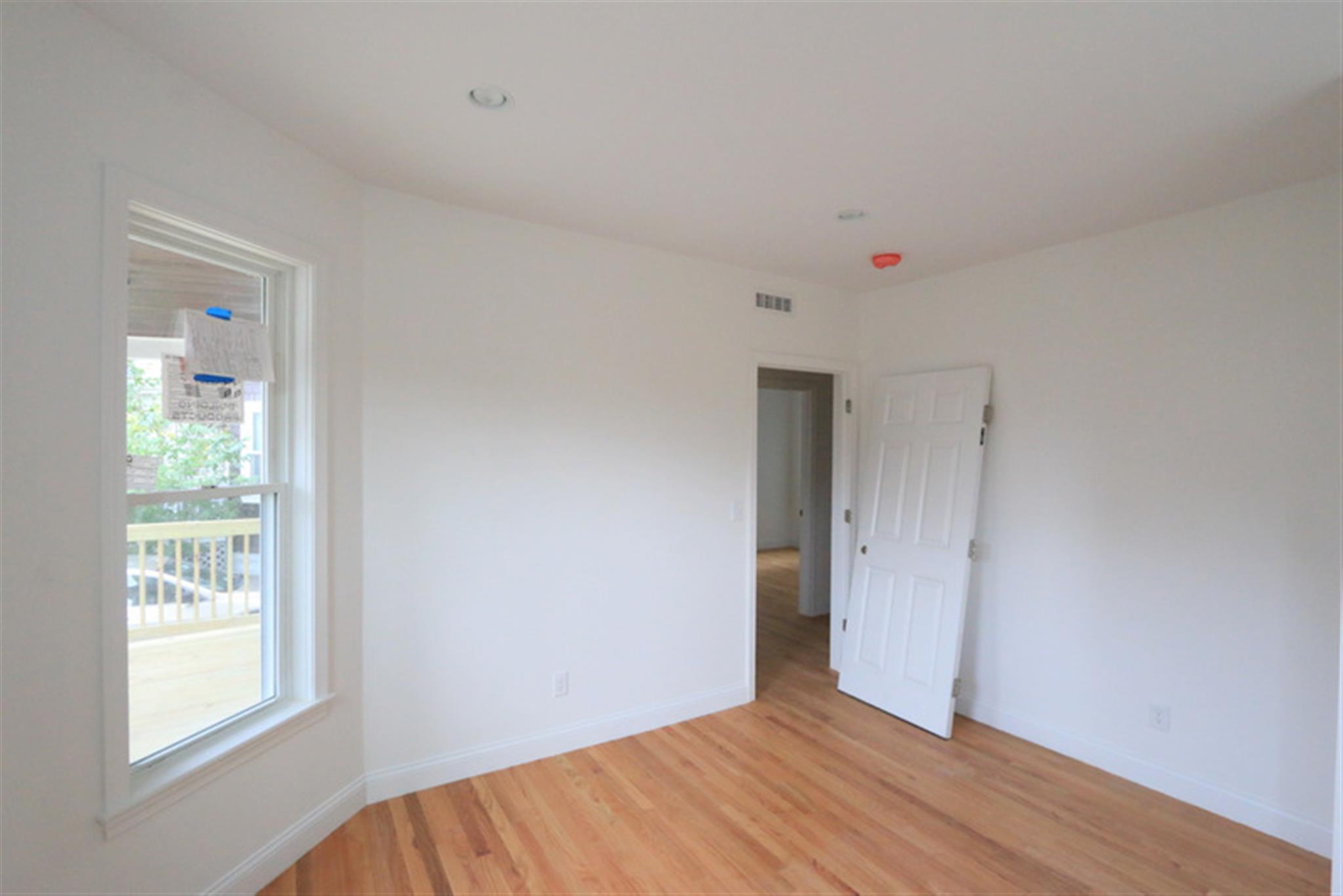 25 Lewis St, Porter Square