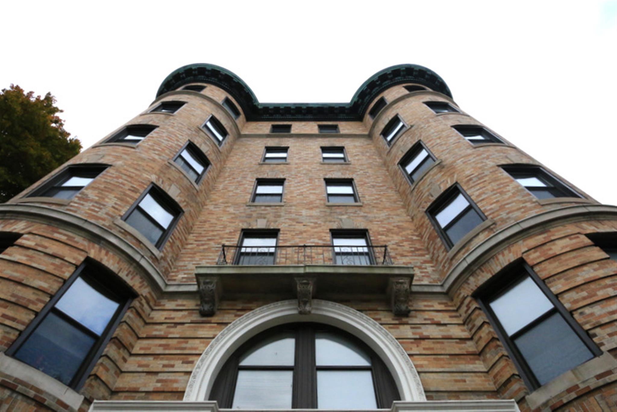 1010 Massachusetts Ave, Harvard Square