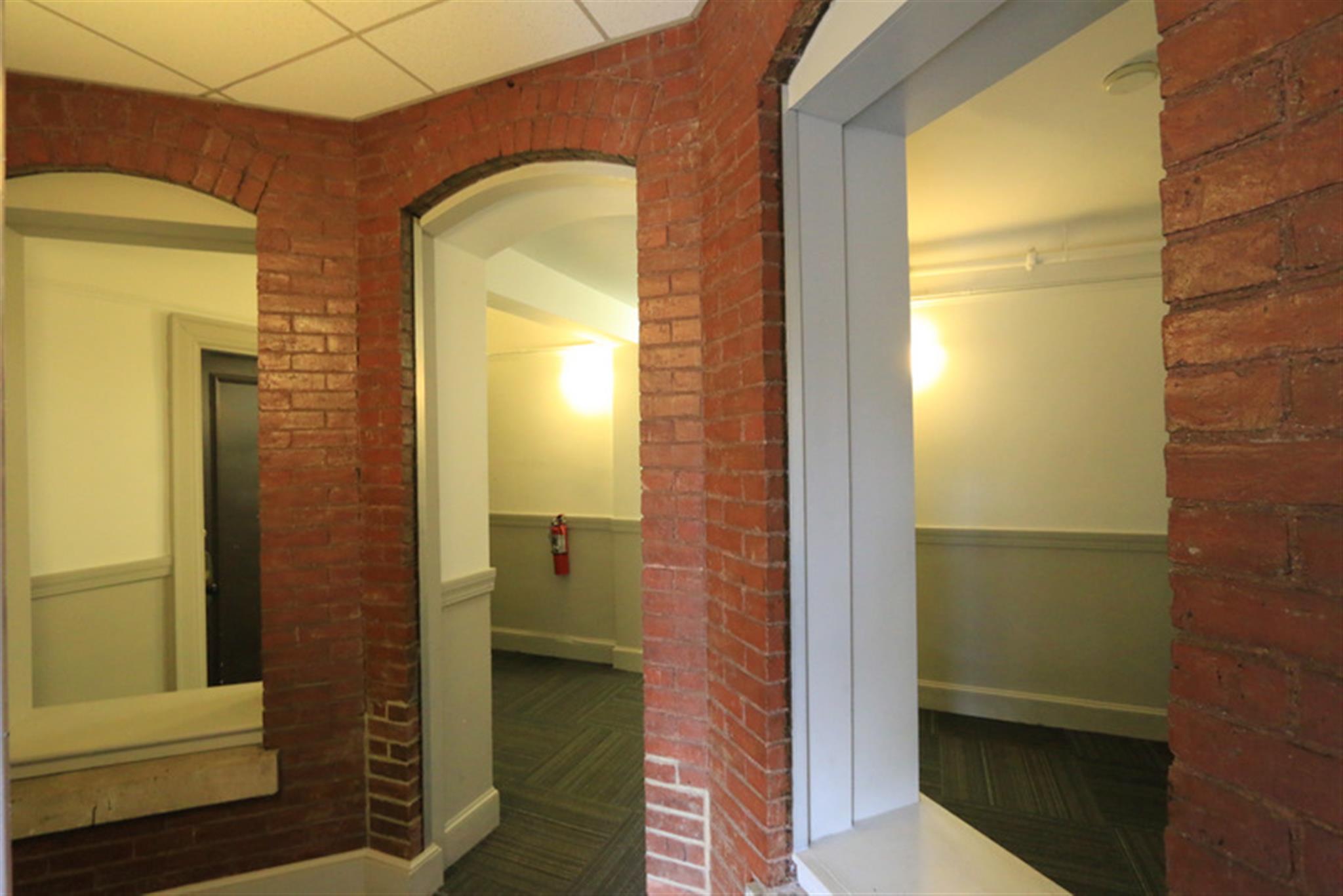 1010 Massachusetts Ave, Harvard Square