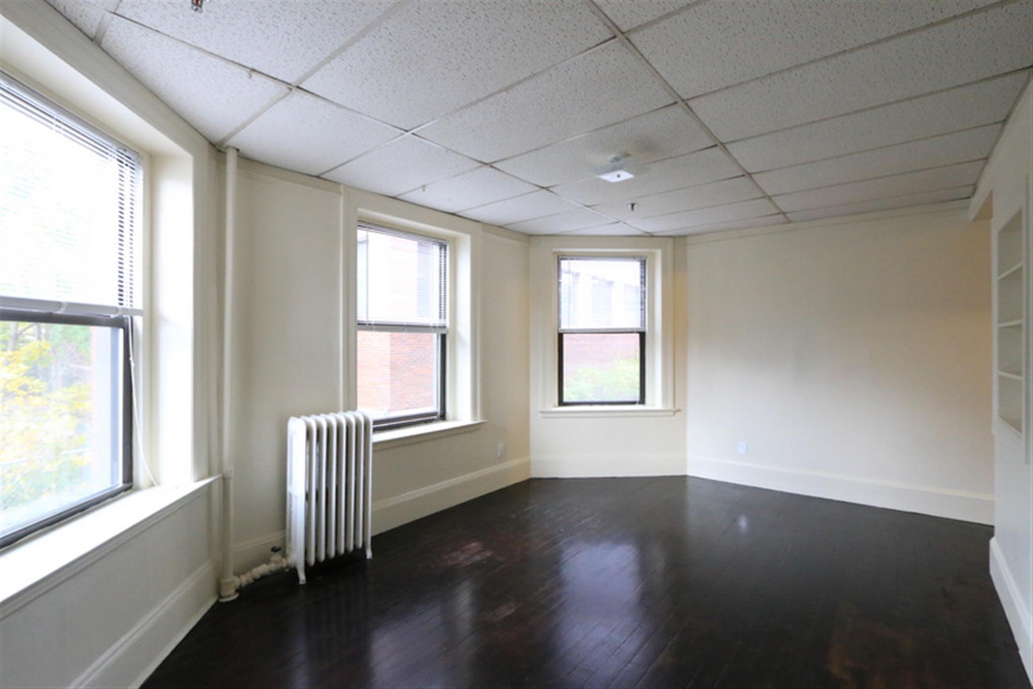 1010 Massachusetts Ave, Harvard Square