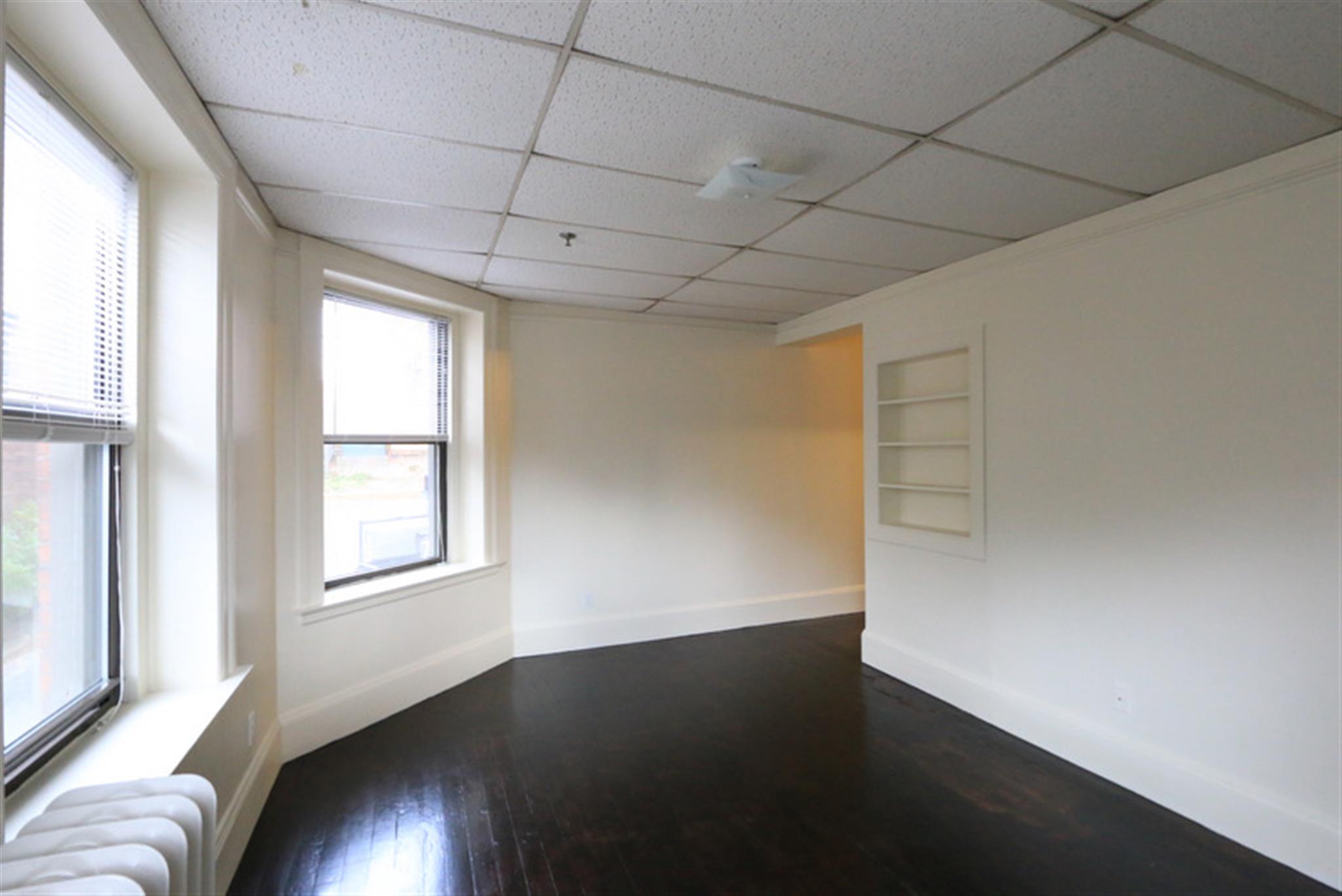 1010 Massachusetts Ave, Harvard Square