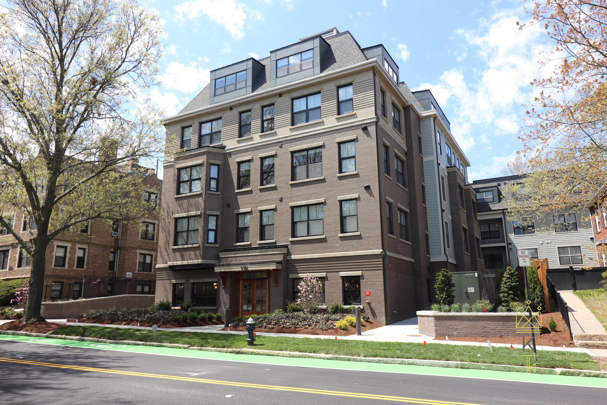 136 Babcock St, Coolidge Corner