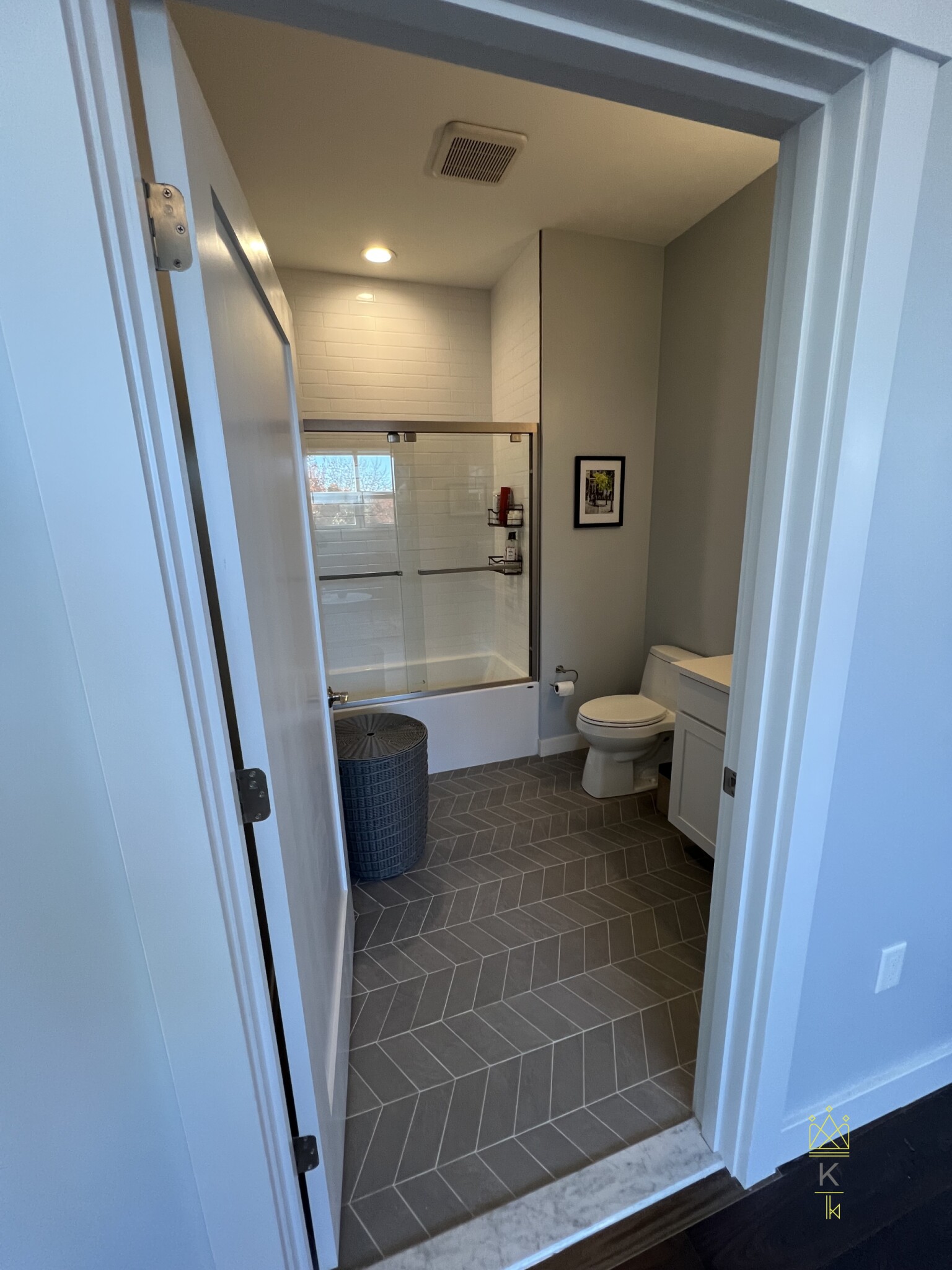 136 Babcock St, Coolidge Corner