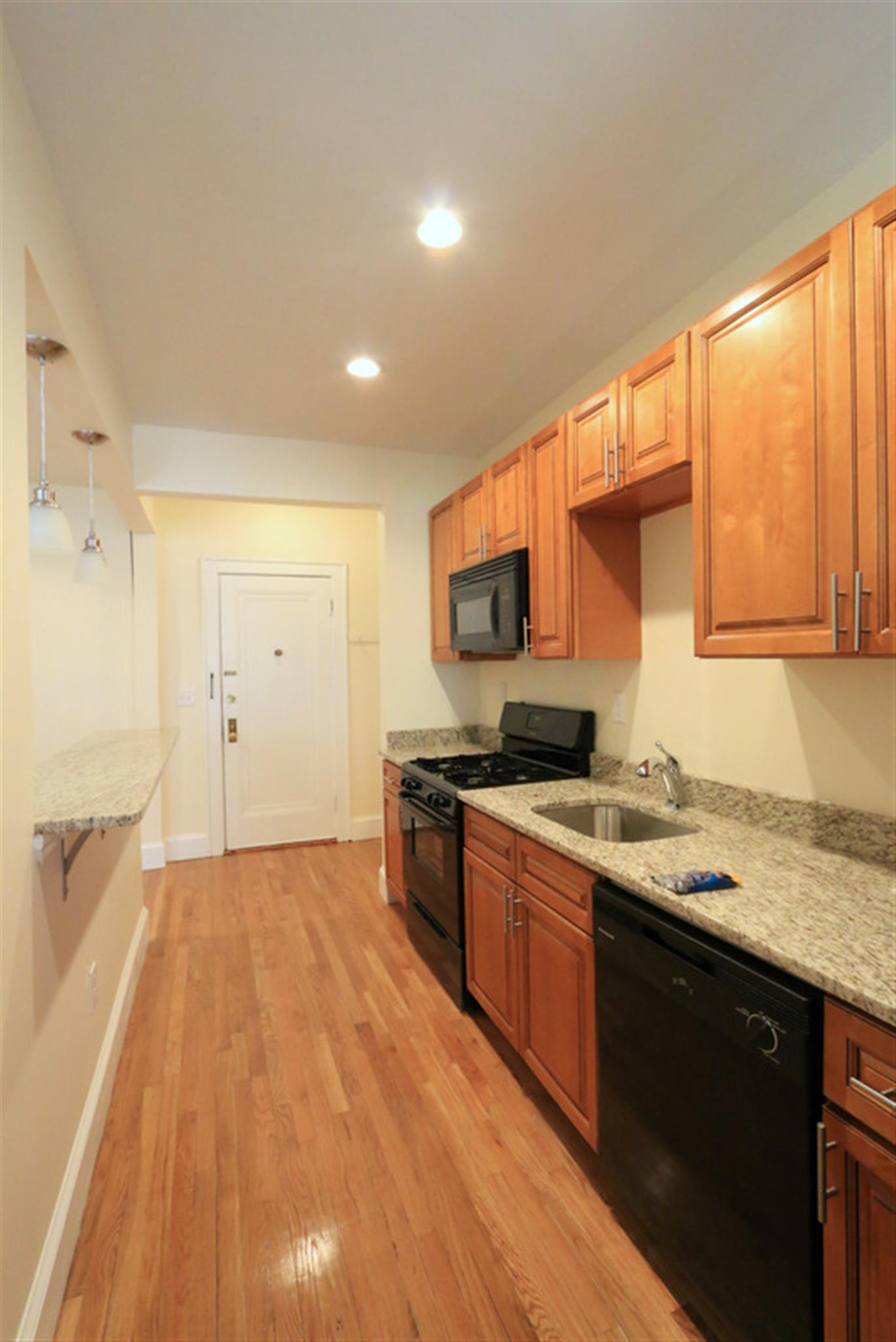 136 Highland Ave, Porter Square