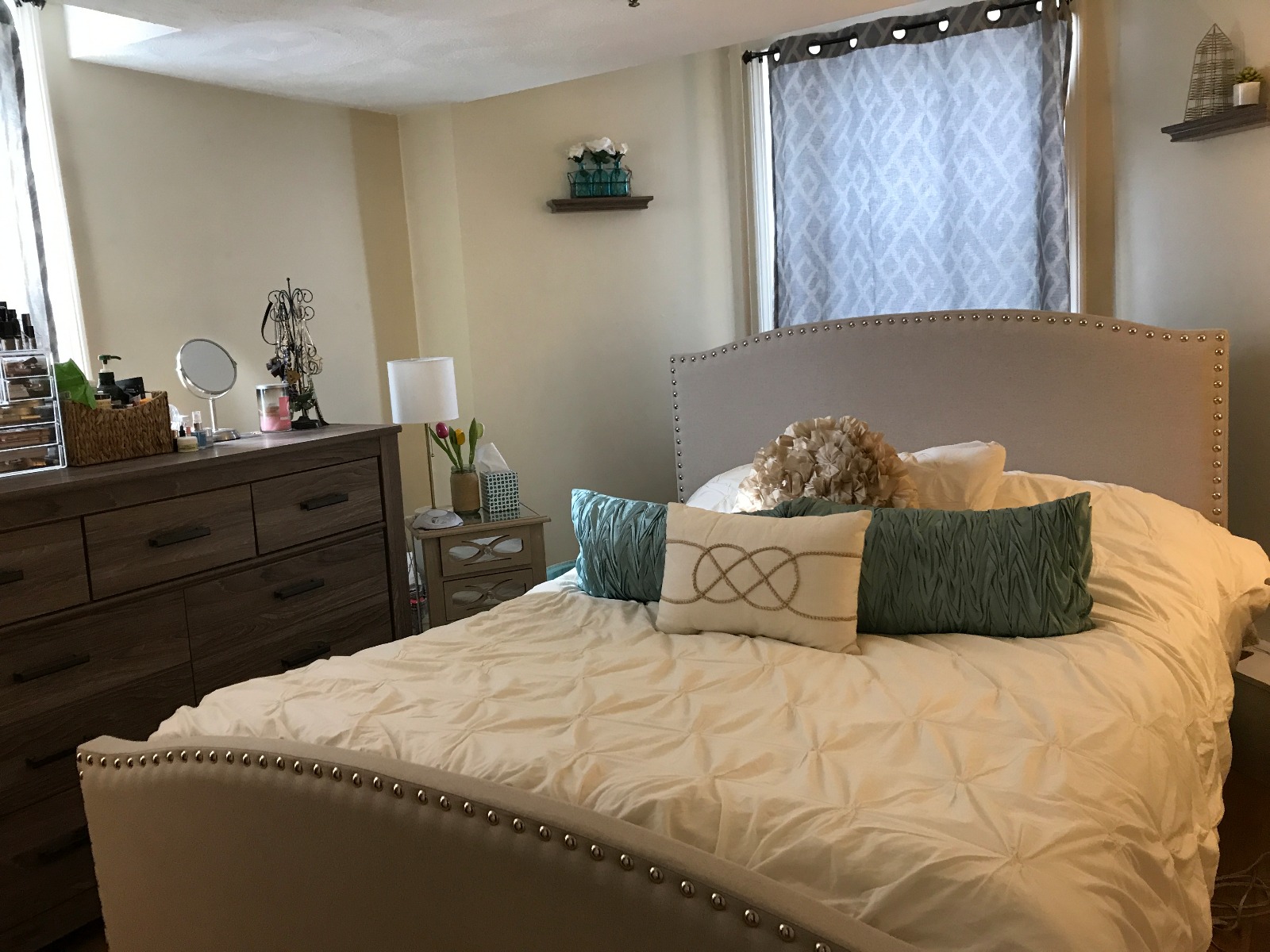 137 Peterborough St, Fenway