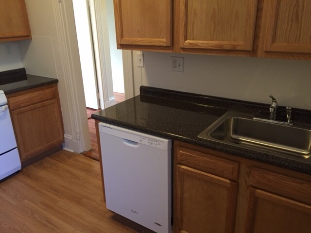 1377 Commonwealth Ave,, Allston