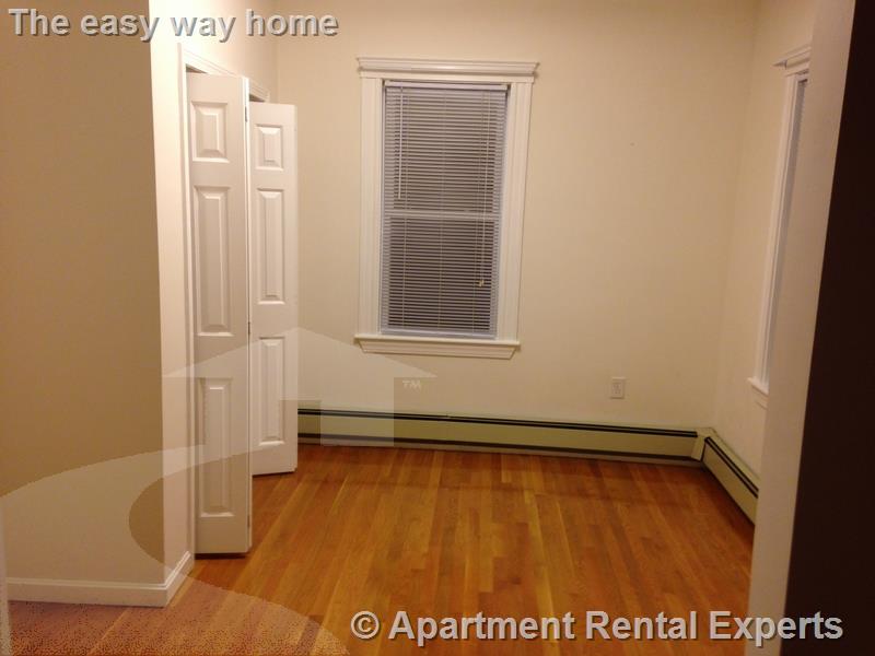 108 Pearson Rd, Ball Square