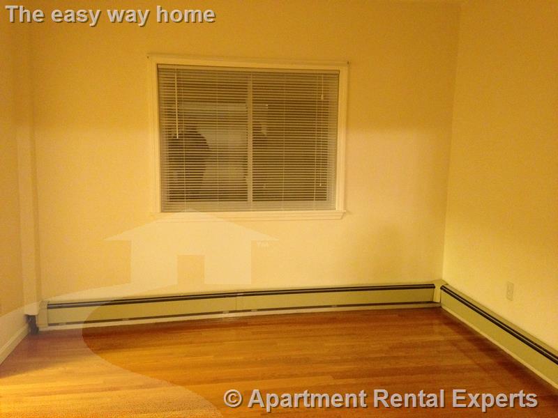 108 Pearson Rd, Ball Square