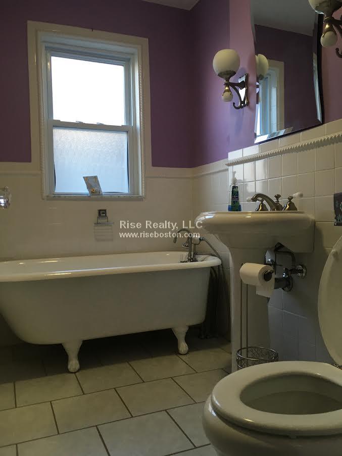 43 Glenmont Rd, Brighton