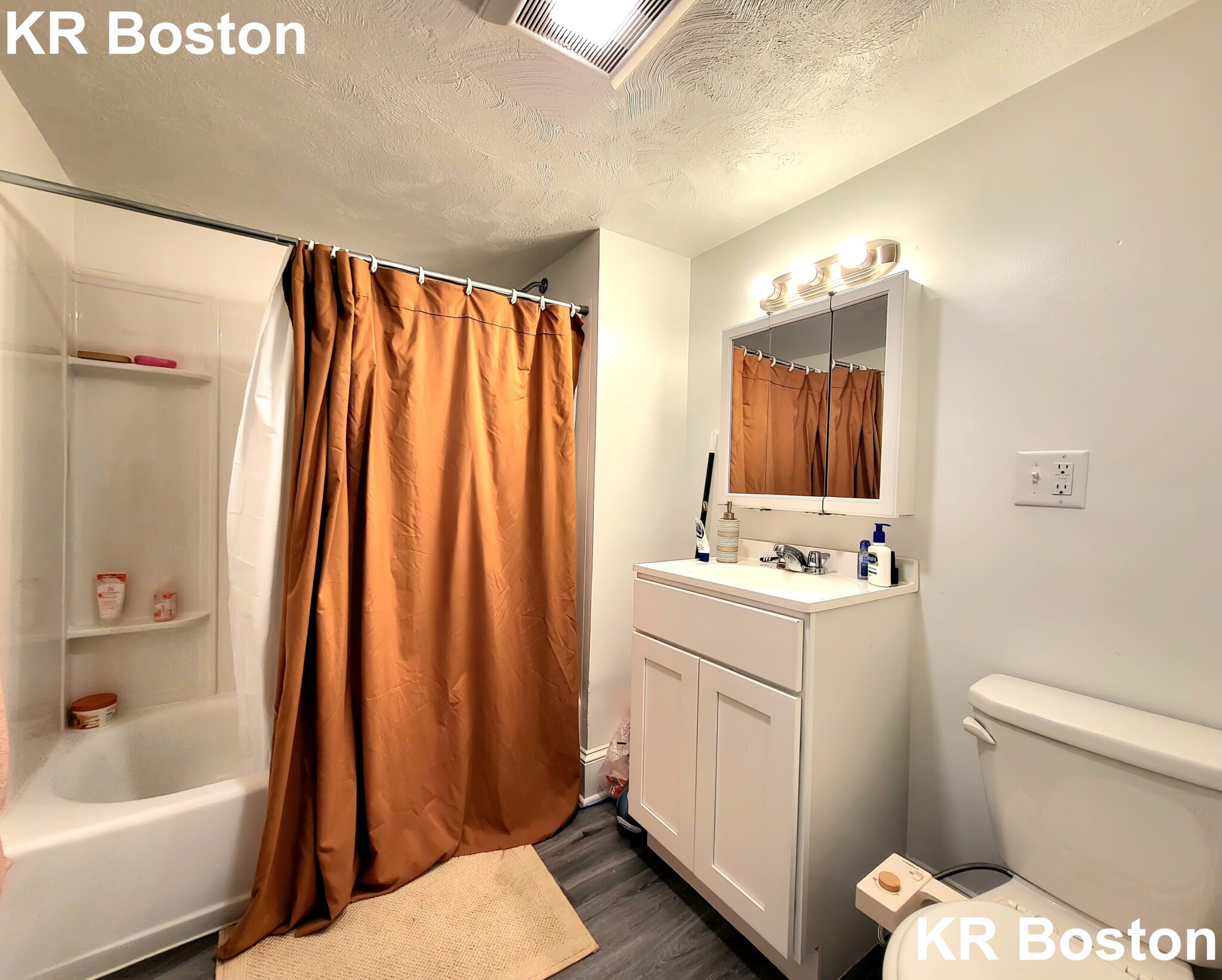 1381 Commonwealth Ave, Allston