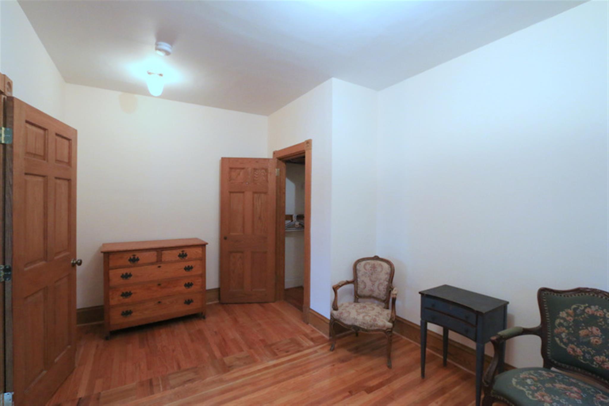 900 Massachusetts Ave, Central Square