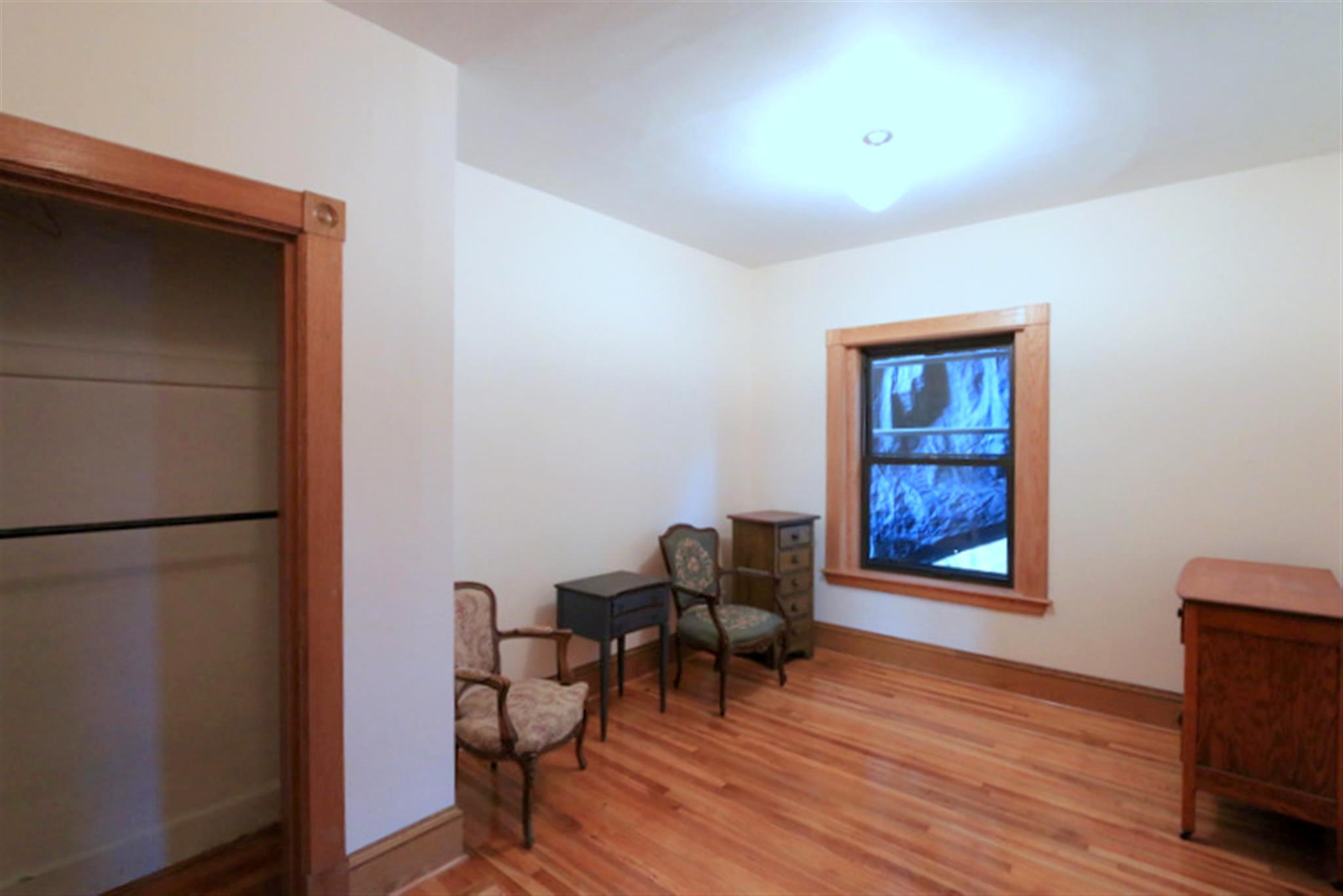 900 Massachusetts Ave, Central Square