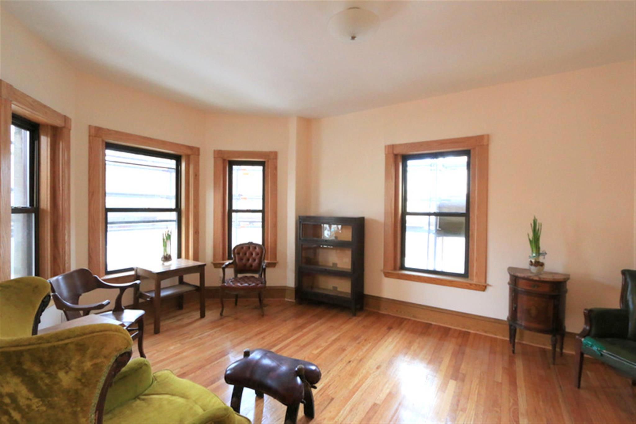 900 Massachusetts Ave, Central Square