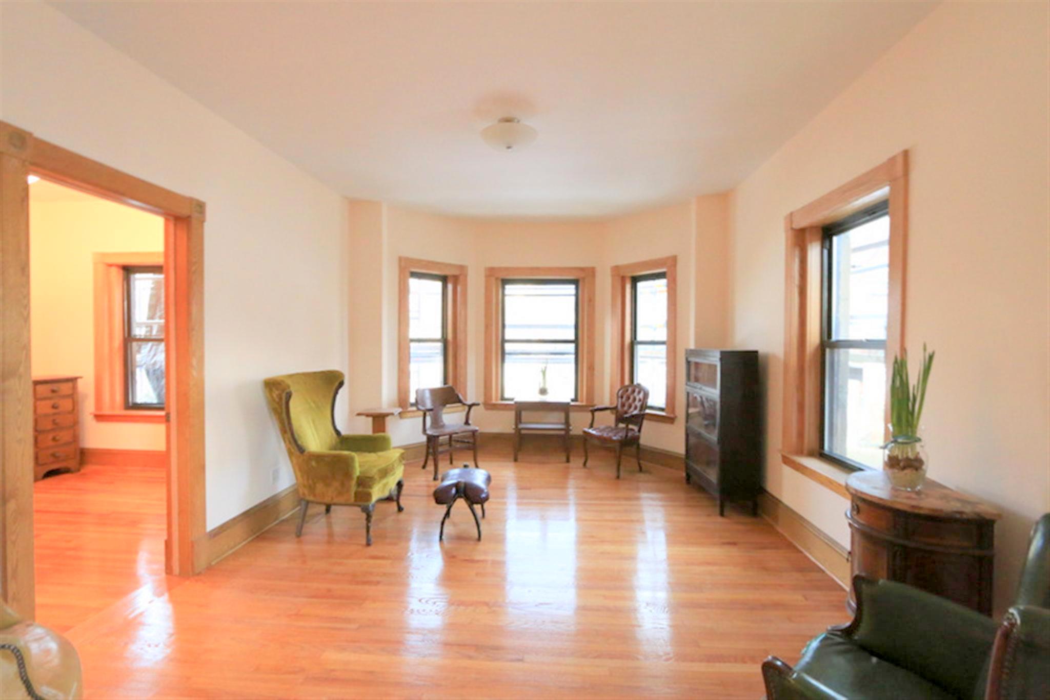 900 Massachusetts Ave, Central Square