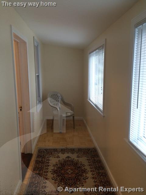 108 Pearson Rd, Ball Square