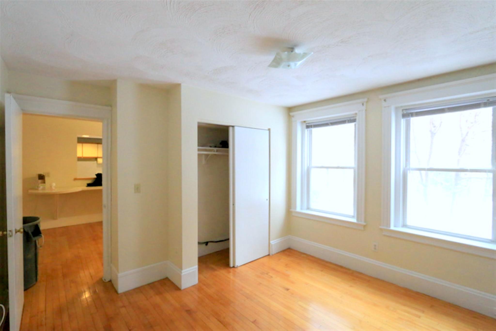 8 Craigie Cir, Harvard Square