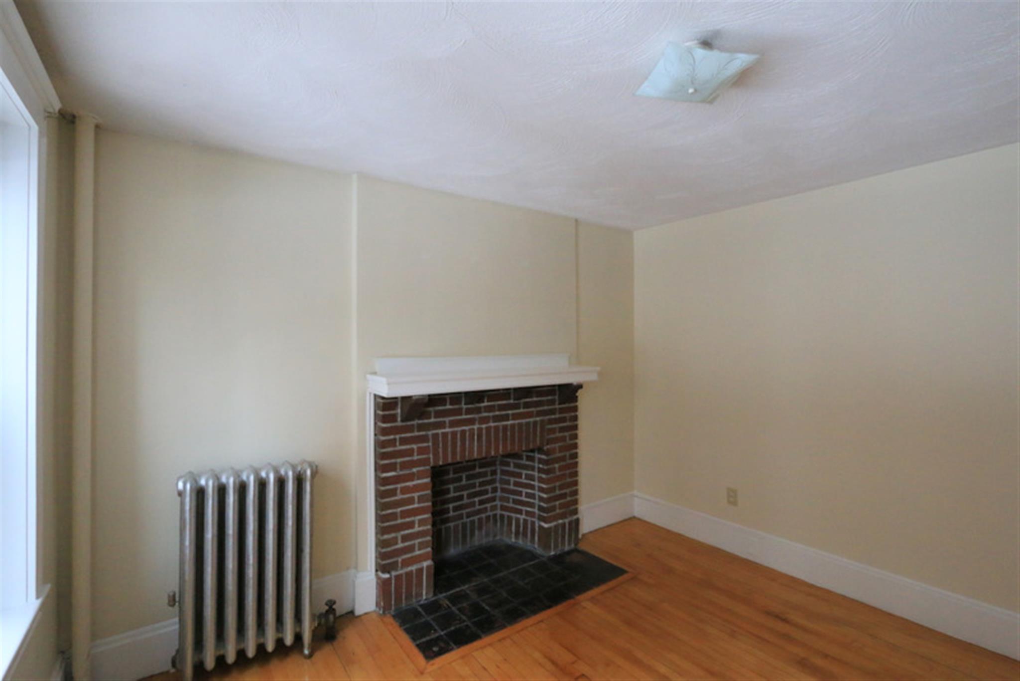 8 Craigie Cir, Harvard Square