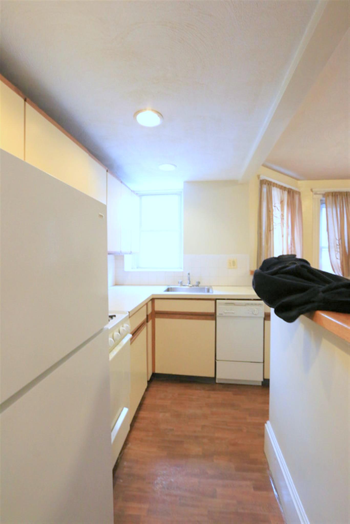 8 Craigie Cir, Harvard Square