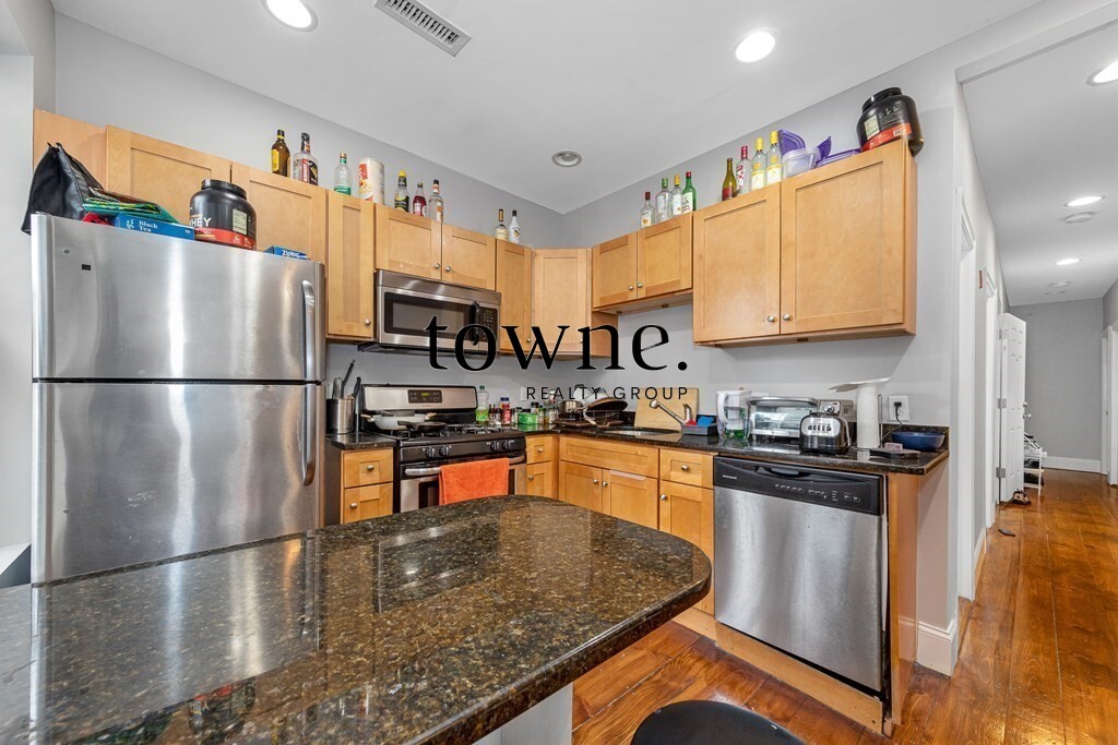 16 Sewall St, Mission Hill