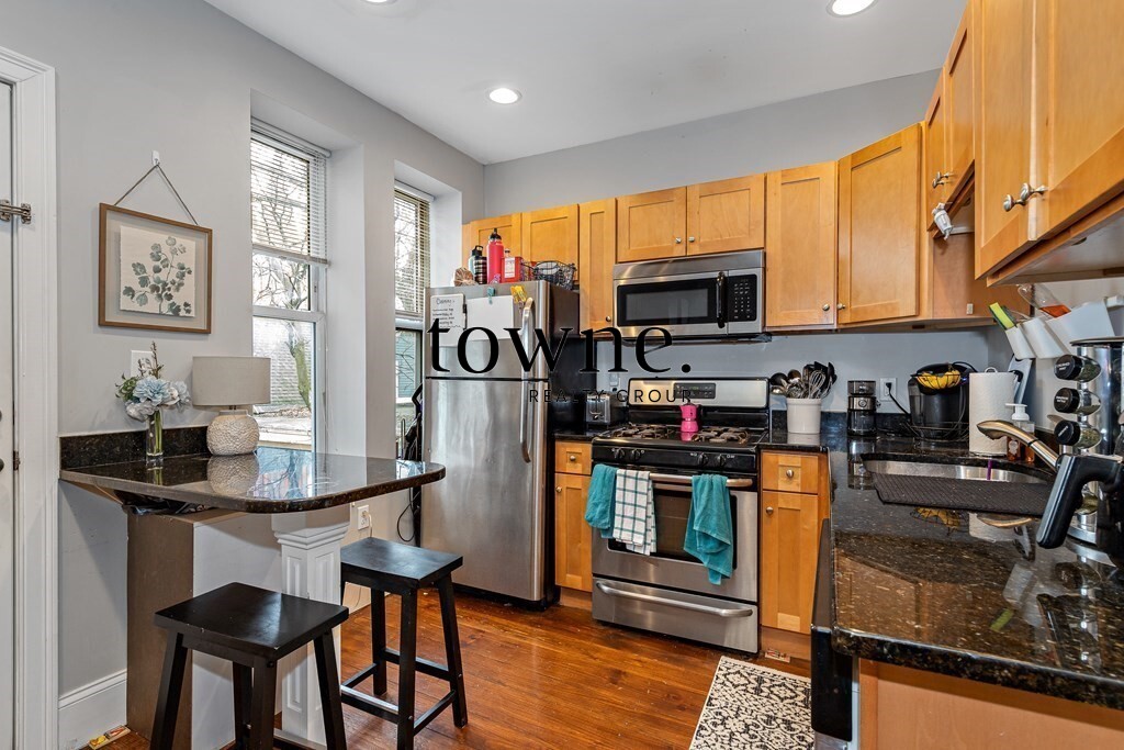 16 Sewall St, Mission Hill