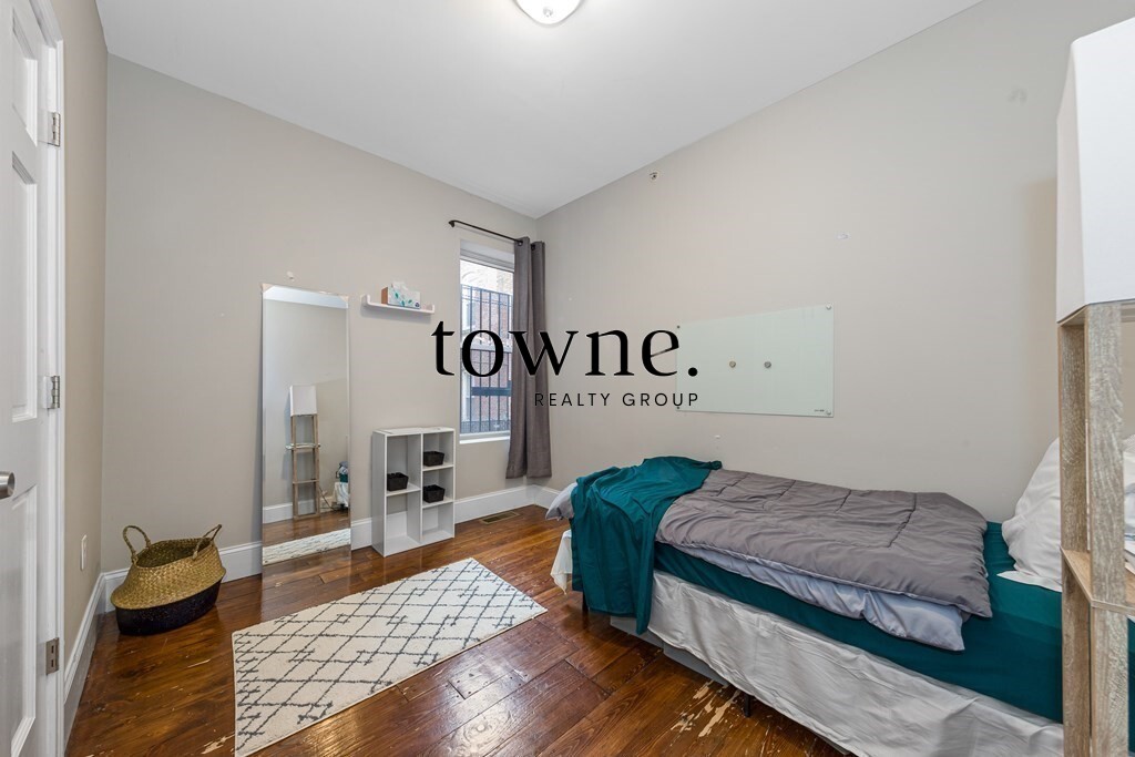 16 Sewall St, Mission Hill