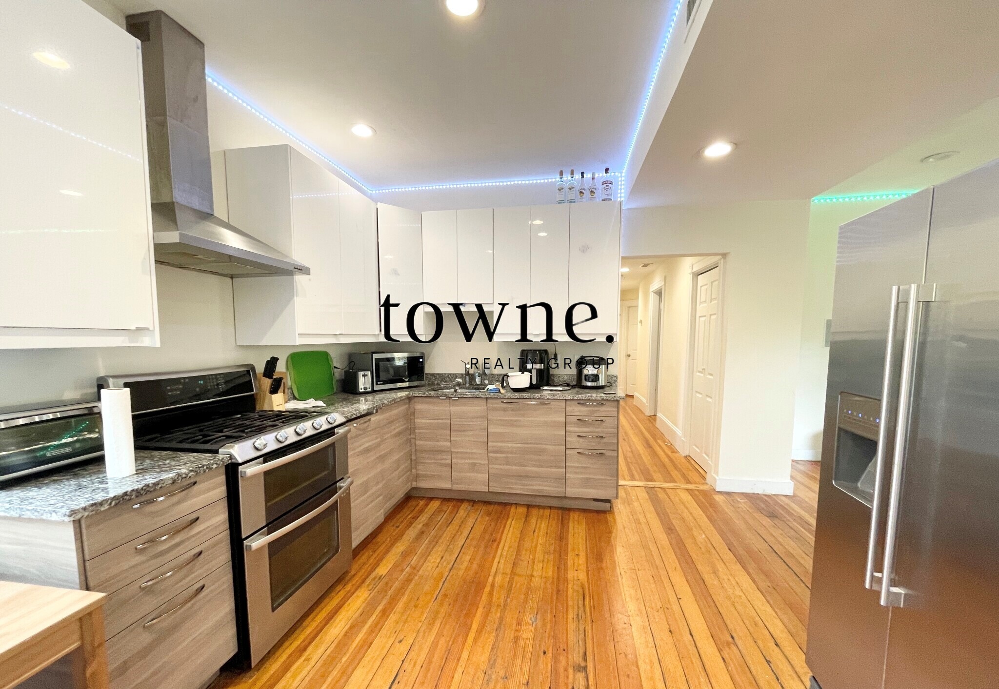 112 Hillside St, Mission Hill