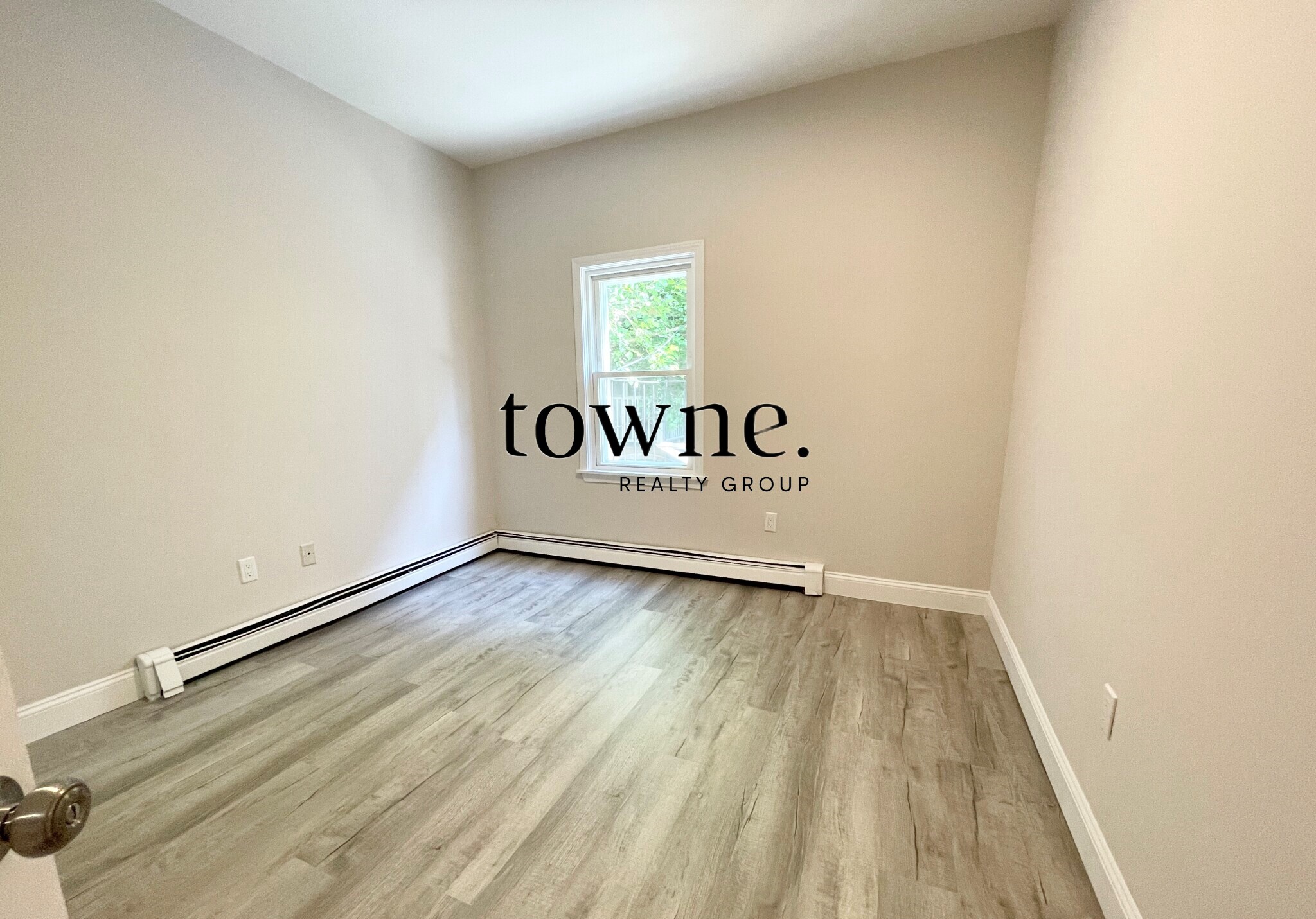 174 Bolton St, South Boston