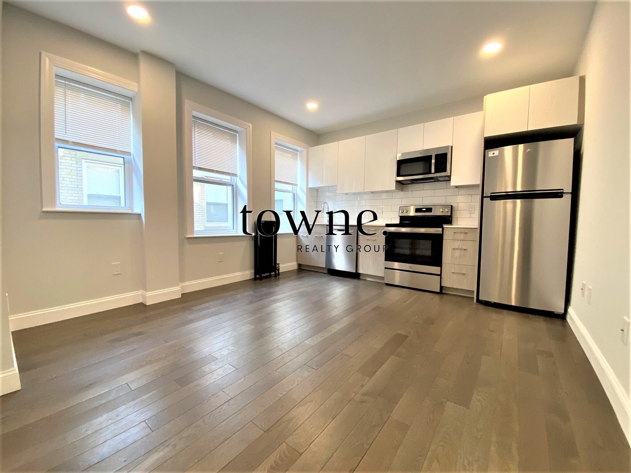 51 Queensberry St, Fenway