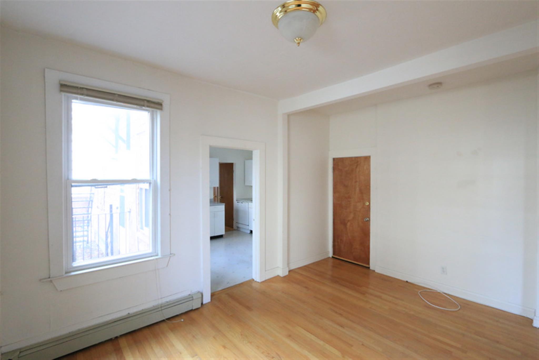 60 Sacramento St, Cambridgeport