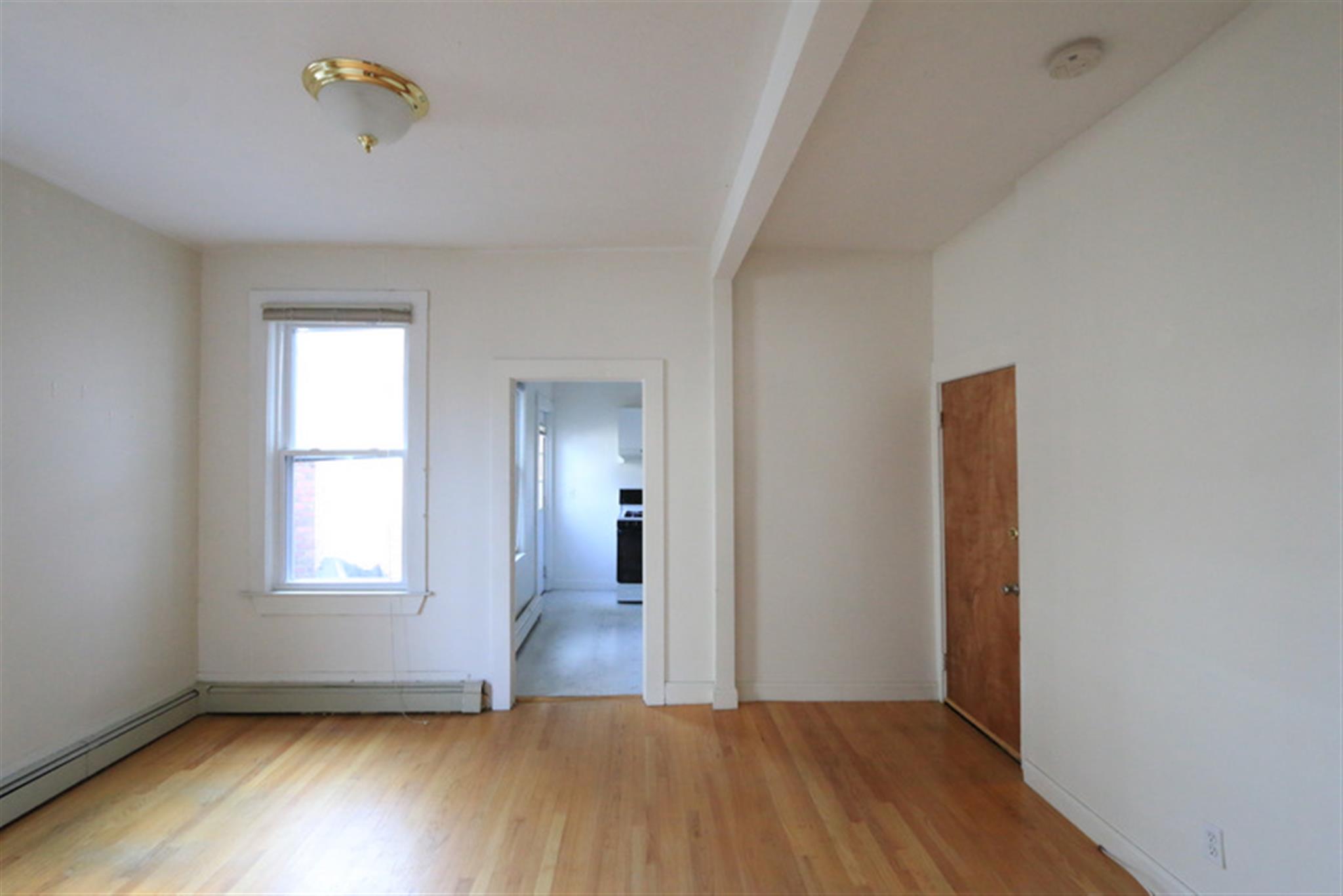 60 Sacramento St, Cambridgeport