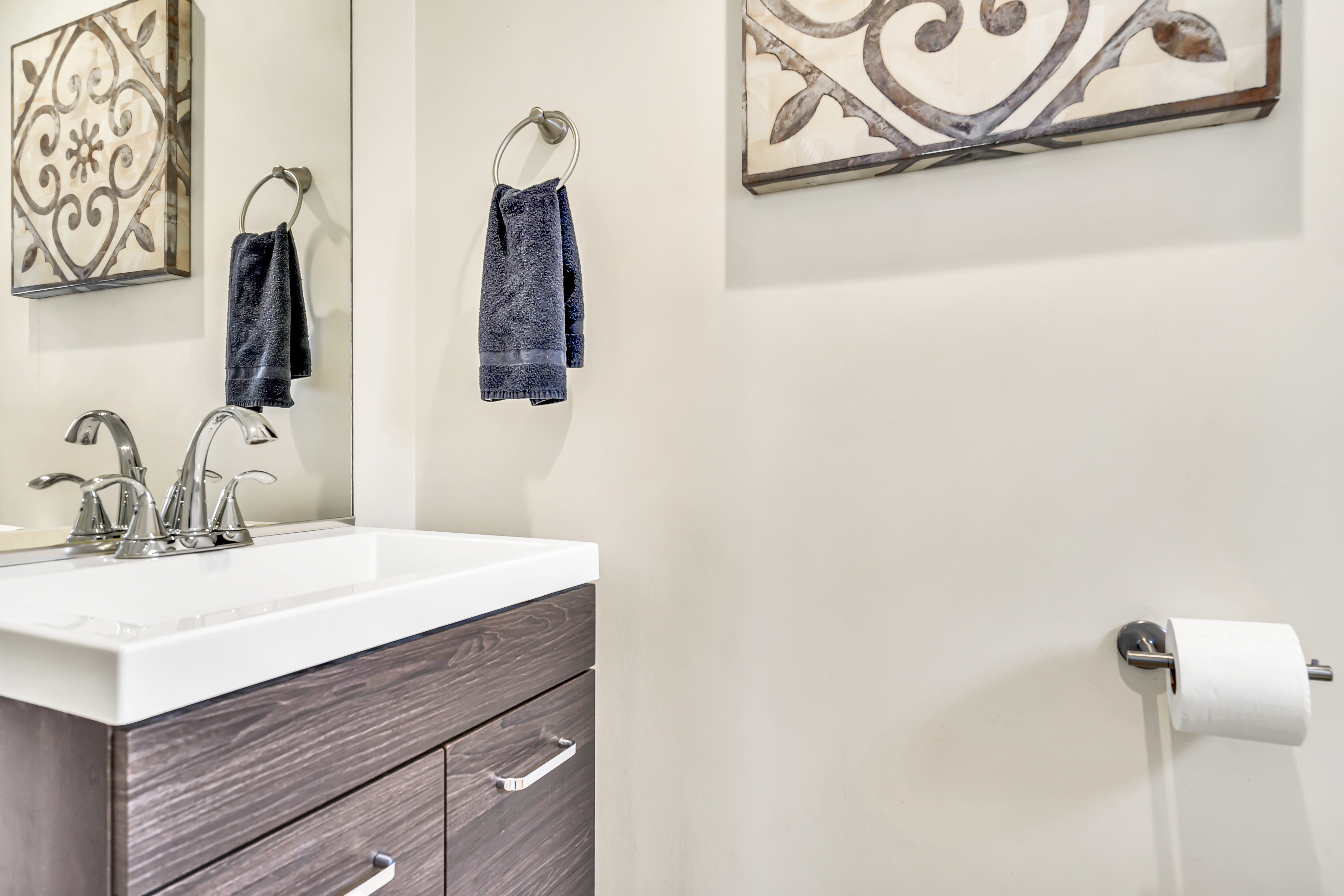 10 Bradbury, Allston