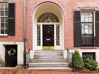 14 Chestnut St, Beacon Hill