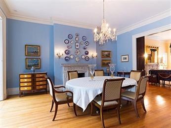 14 Chestnut St, Beacon Hill