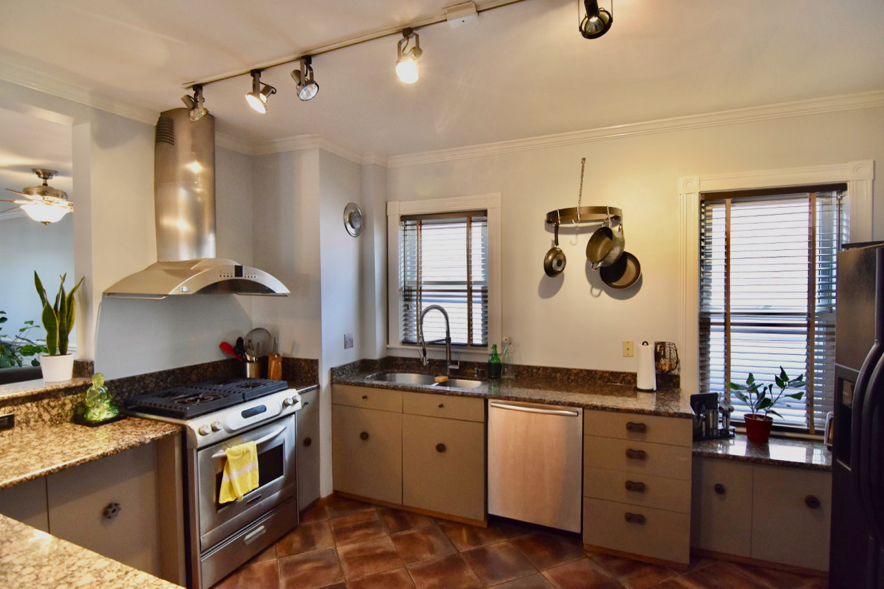 14 Dawes St, Dorchester