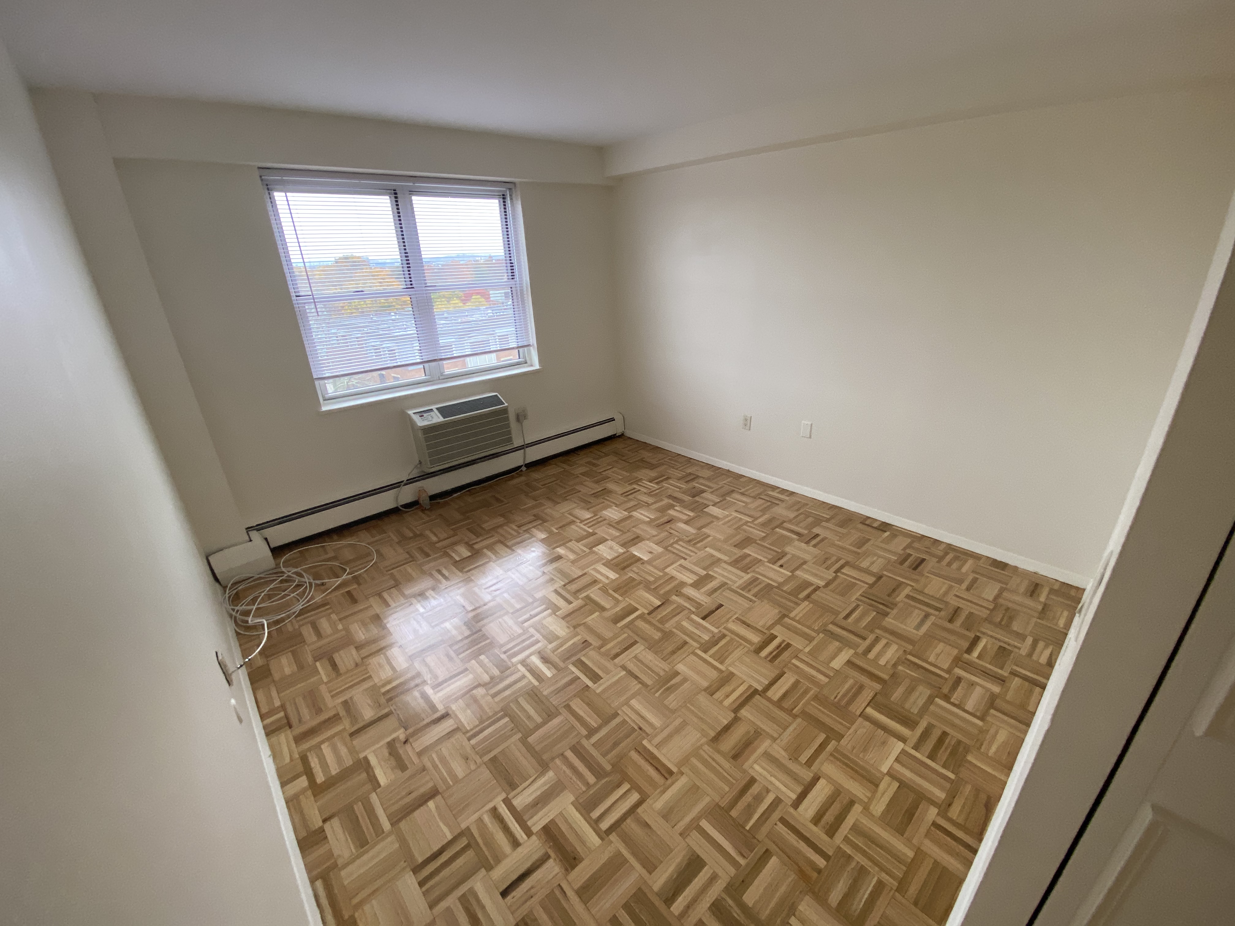 185 Freeman St, Coolidge Corner