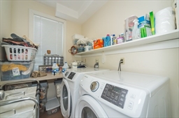 51 Winslow Rd, North Brookline