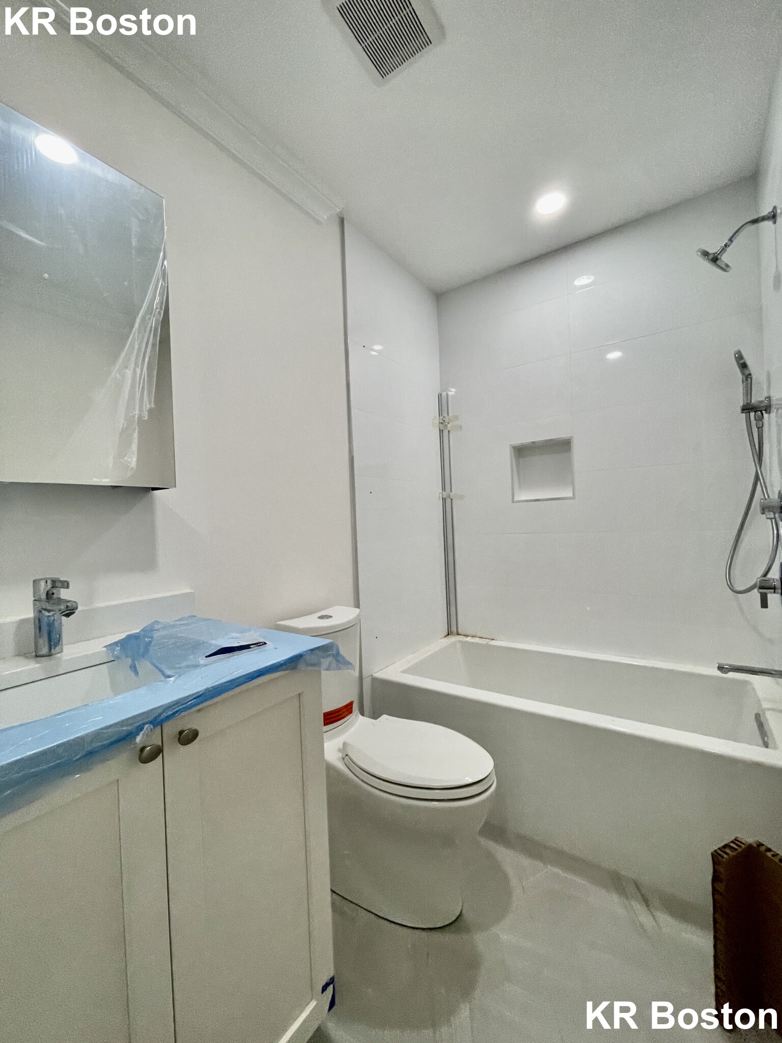 14 Mount Hood Rd, Brighton