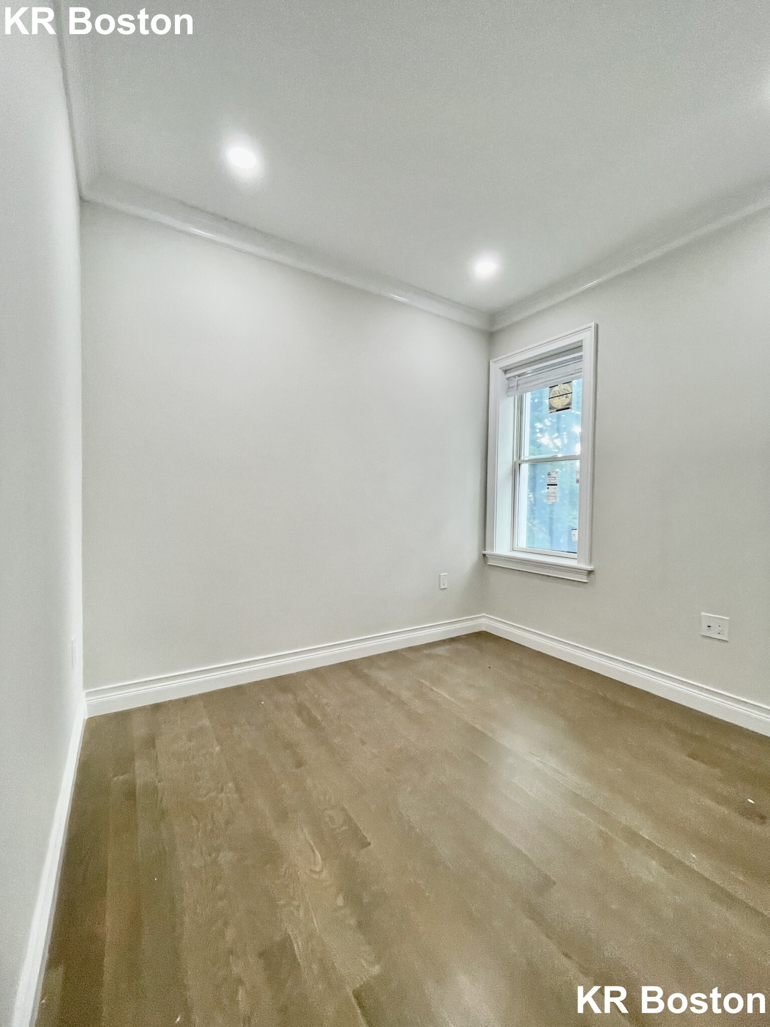 14 Mount Hood Rd, Brighton