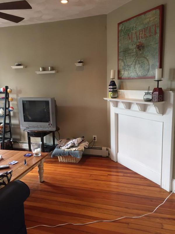 9 Hatch St, East Boston